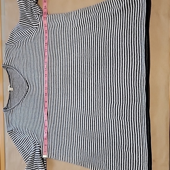 Talbots Size 2X Navy Blue & White Stripe Long Sleeve Sweater, V Neck, EUC - Picture 3 of 8